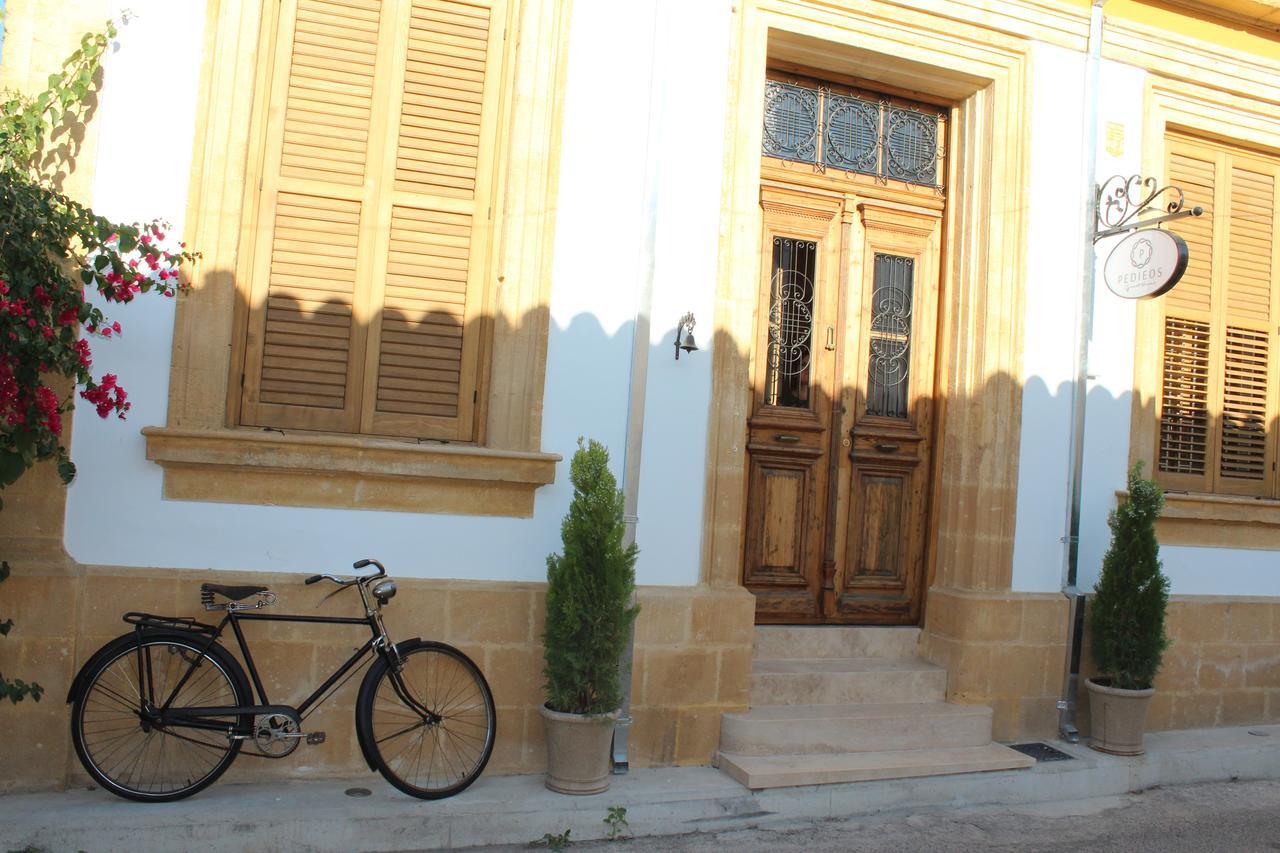 Pedieos Guest House Nicosia Ngoại thất bức ảnh