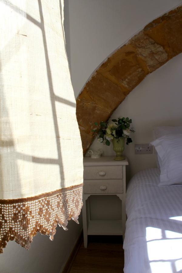 Pedieos Guest House Nicosia Ngoại thất bức ảnh
